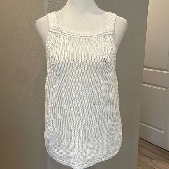 Banana Republic Crochet Tank stop - Picture 1 of 4
